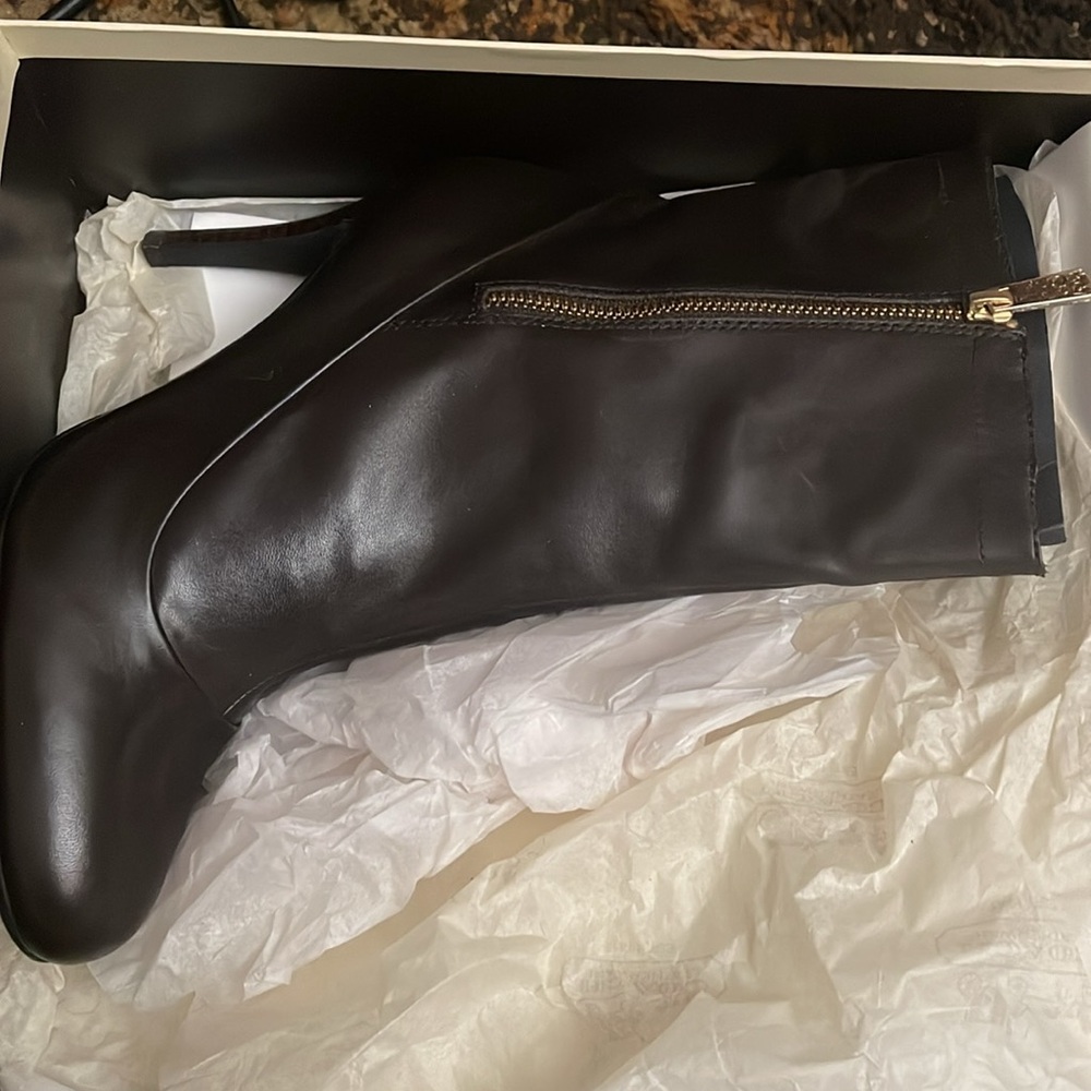 Coach boots 9.5M